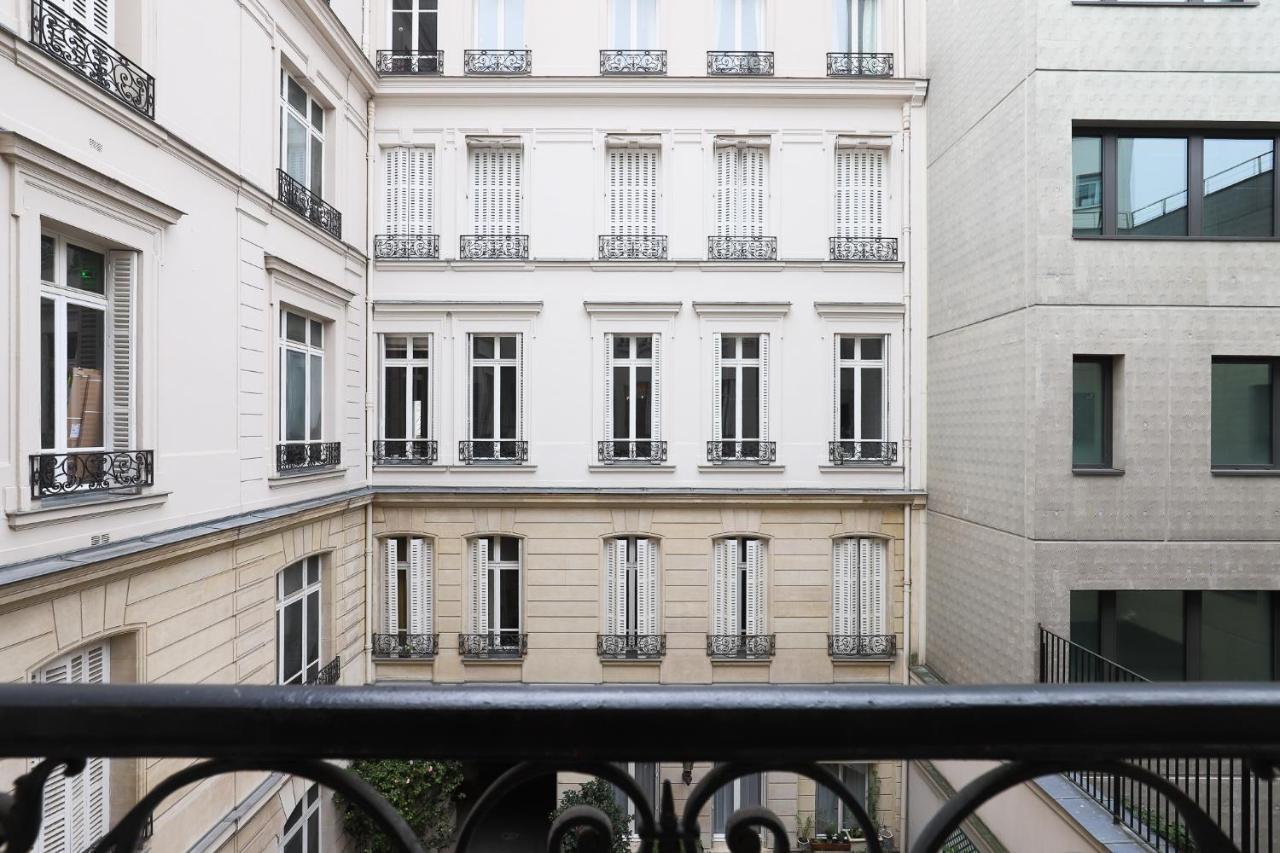 Luxury apartment Champs-Élysées París Exterior foto